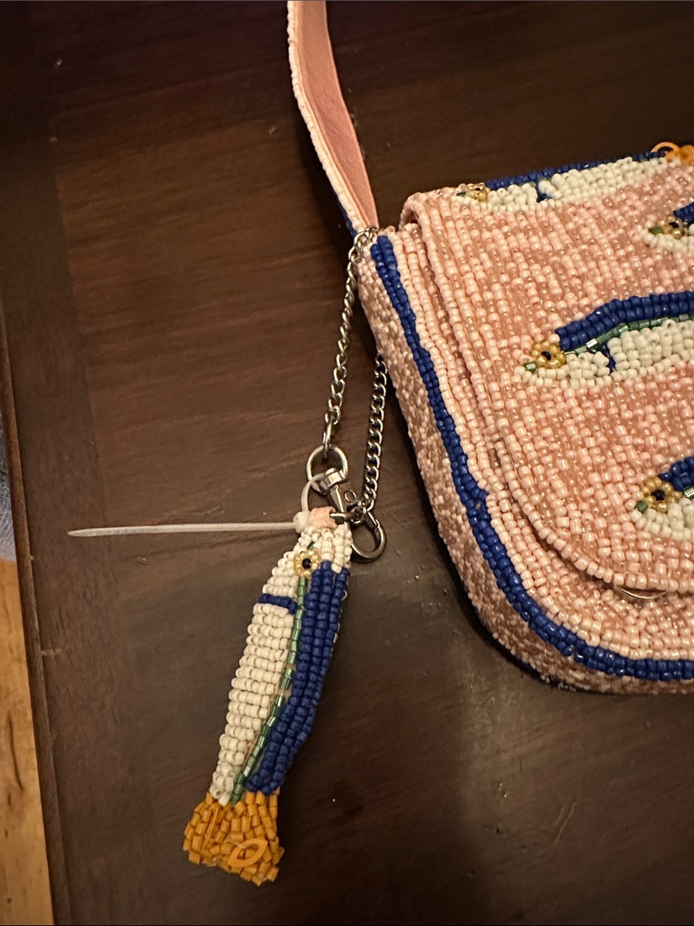 Beaded Fish Pattern Pink Shoulder Bag - Picture 2 of 5